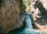 waterfall between the rocks